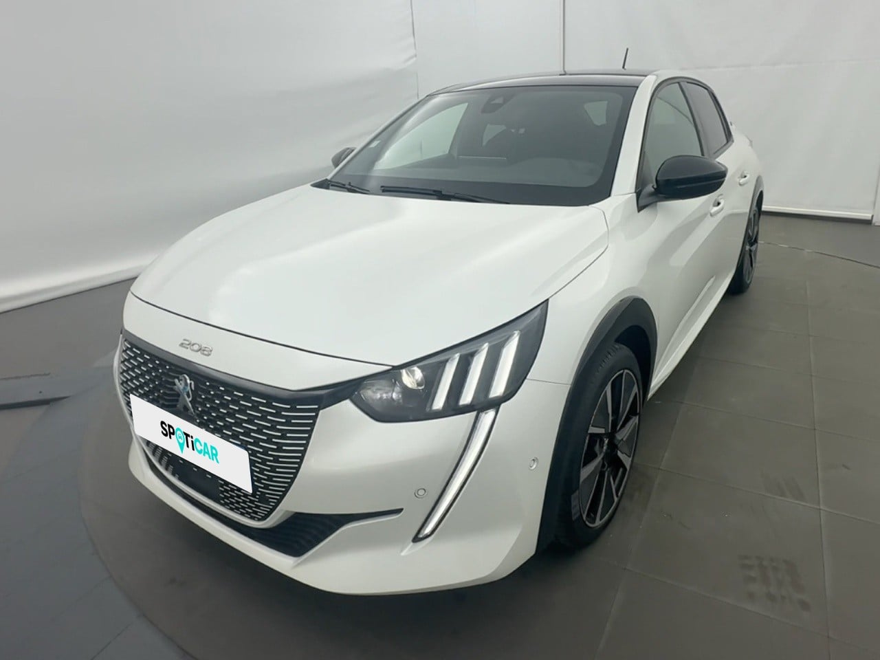e-208 136ch GT Pack