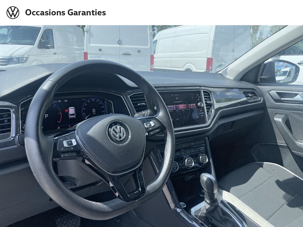 Voitures occasions VOLKSWAGEN T-ROC Carat Villemomble
