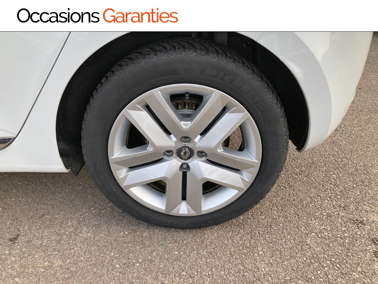 Voitures occasions RENAULT CLIO Business Lens