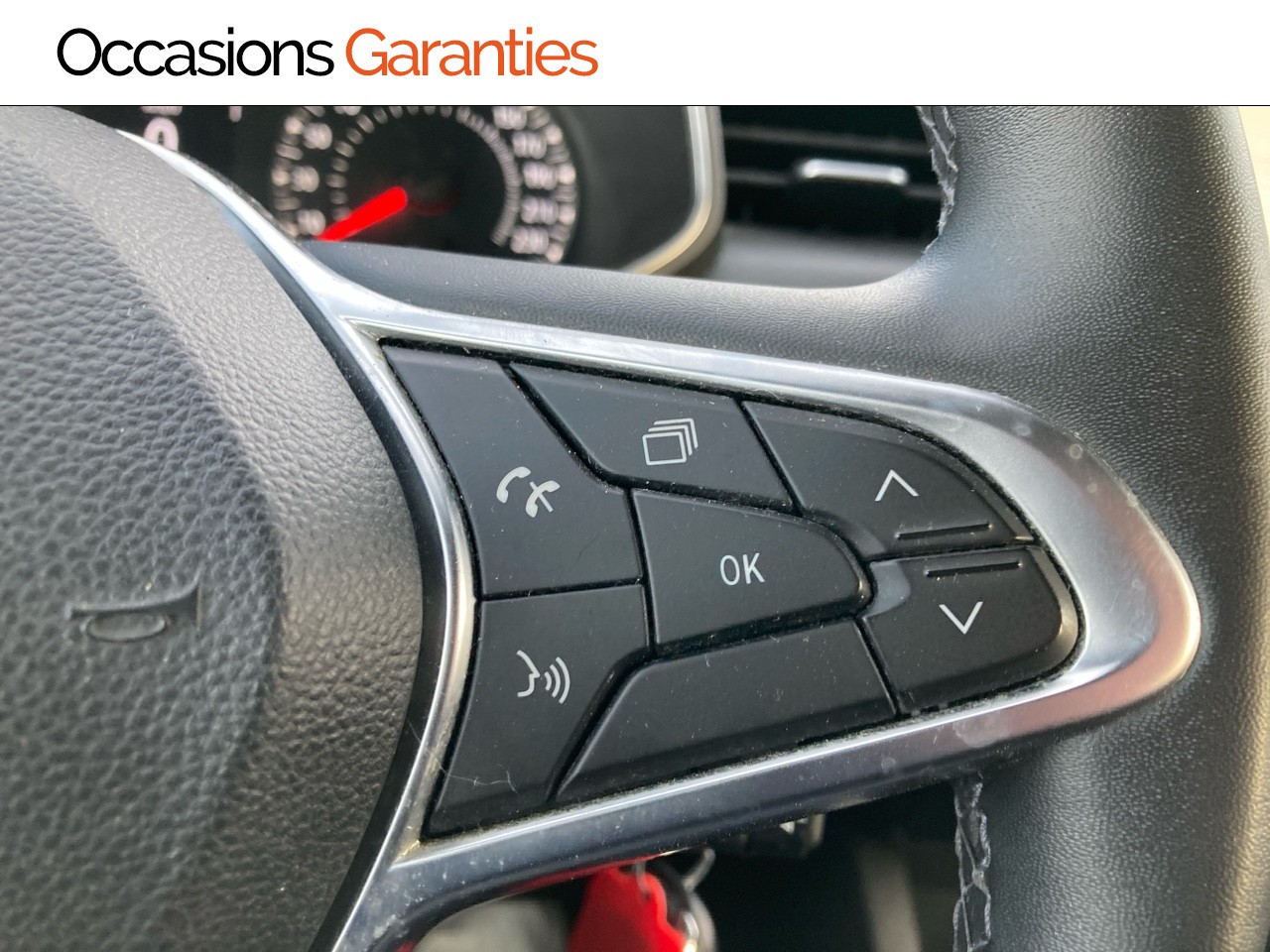 Voitures occasions RENAULT CLIO Business Lens