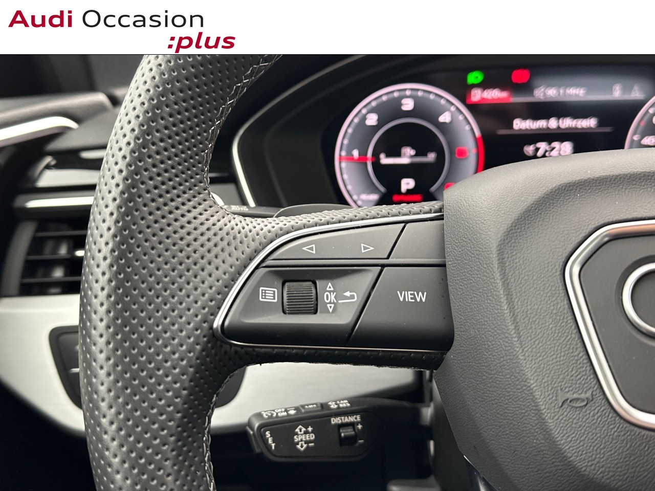 Voitures occasions Audi A4 Avant S line Saint-Thibault-des-Vignes