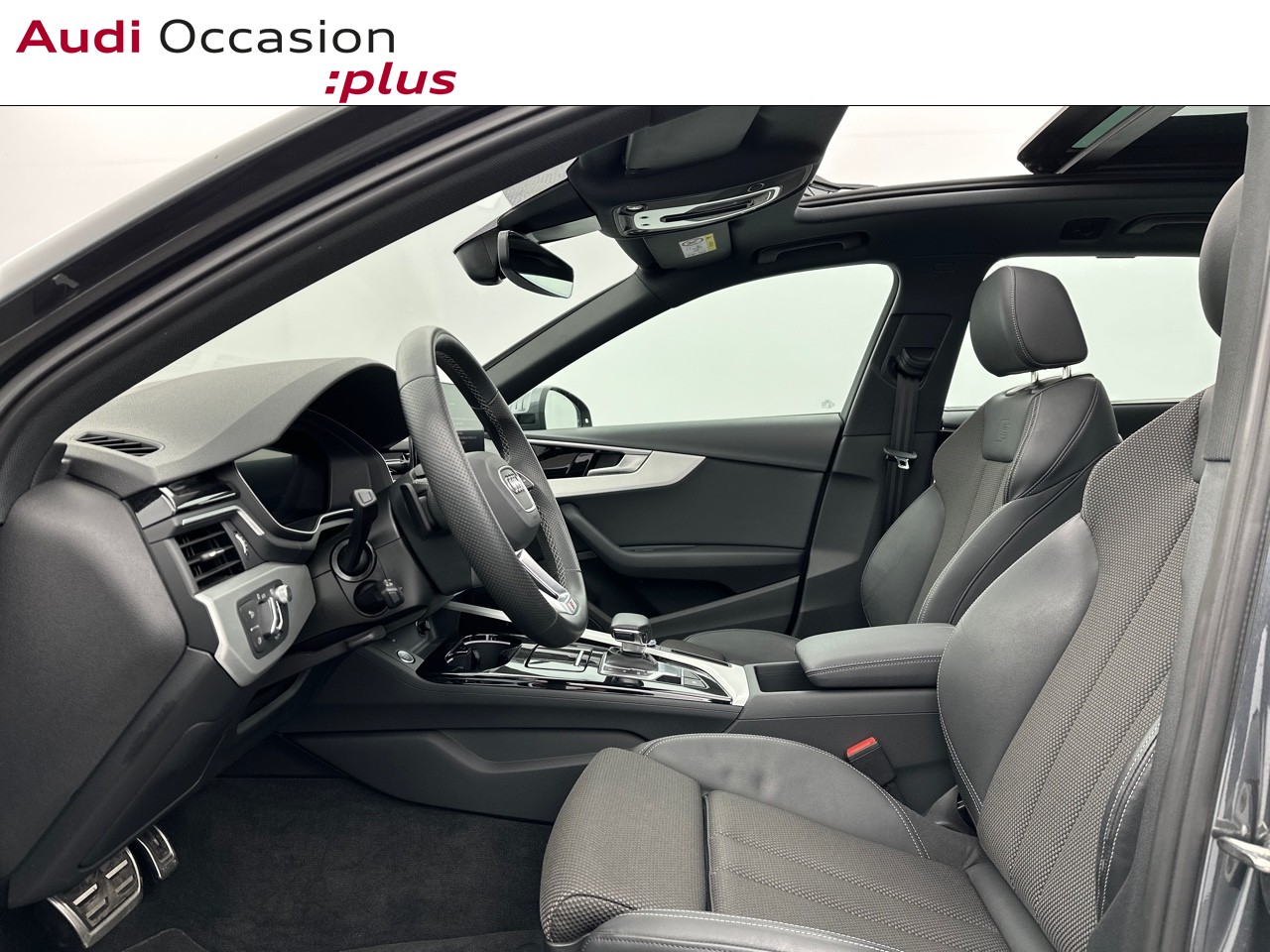 Voitures occasions Audi A4 Avant S line Saint-Thibault-des-Vignes