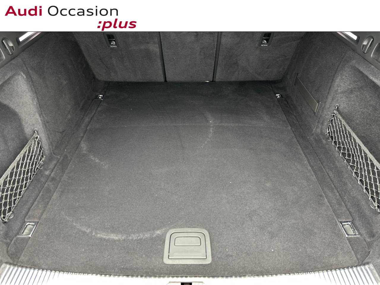Voitures occasions Audi A4 Avant S line Saint-Thibault-des-Vignes
