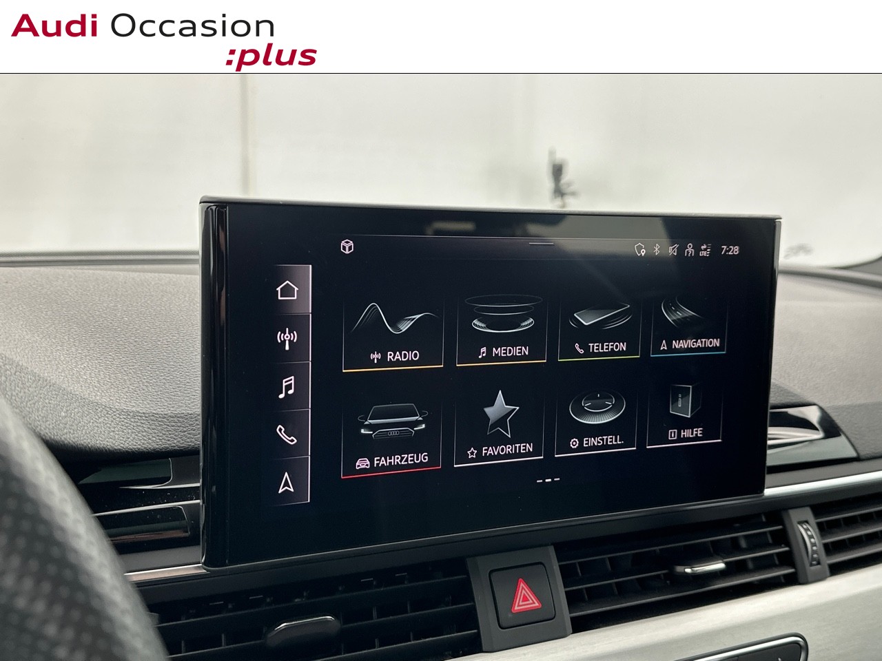Voitures occasions Audi A4 Avant S line Saint-Thibault-des-Vignes
