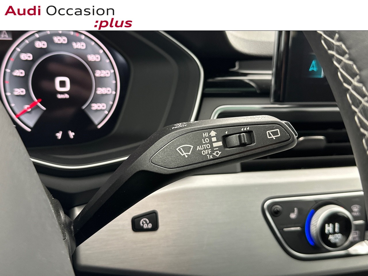Voitures occasions Audi A4 Avant S line Saint-Thibault-des-Vignes