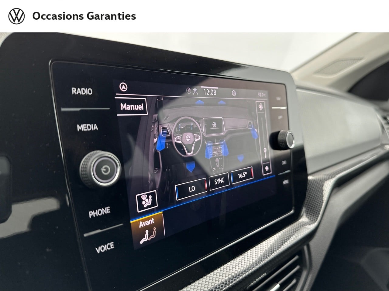 Voitures occasions VOLKSWAGEN T-CROSS Life Paris