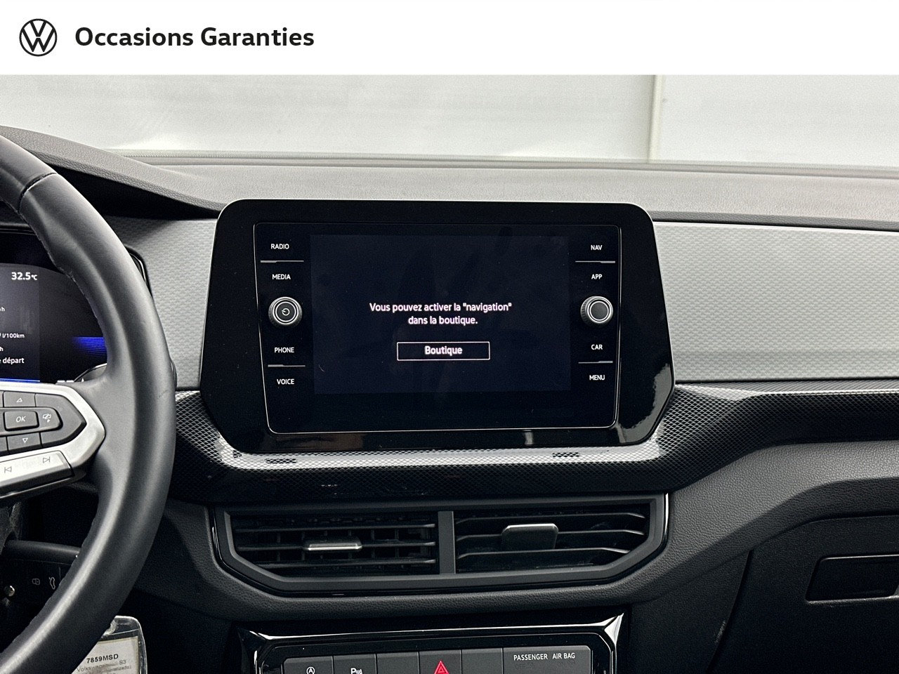 Voitures occasions VOLKSWAGEN T-CROSS Life Paris