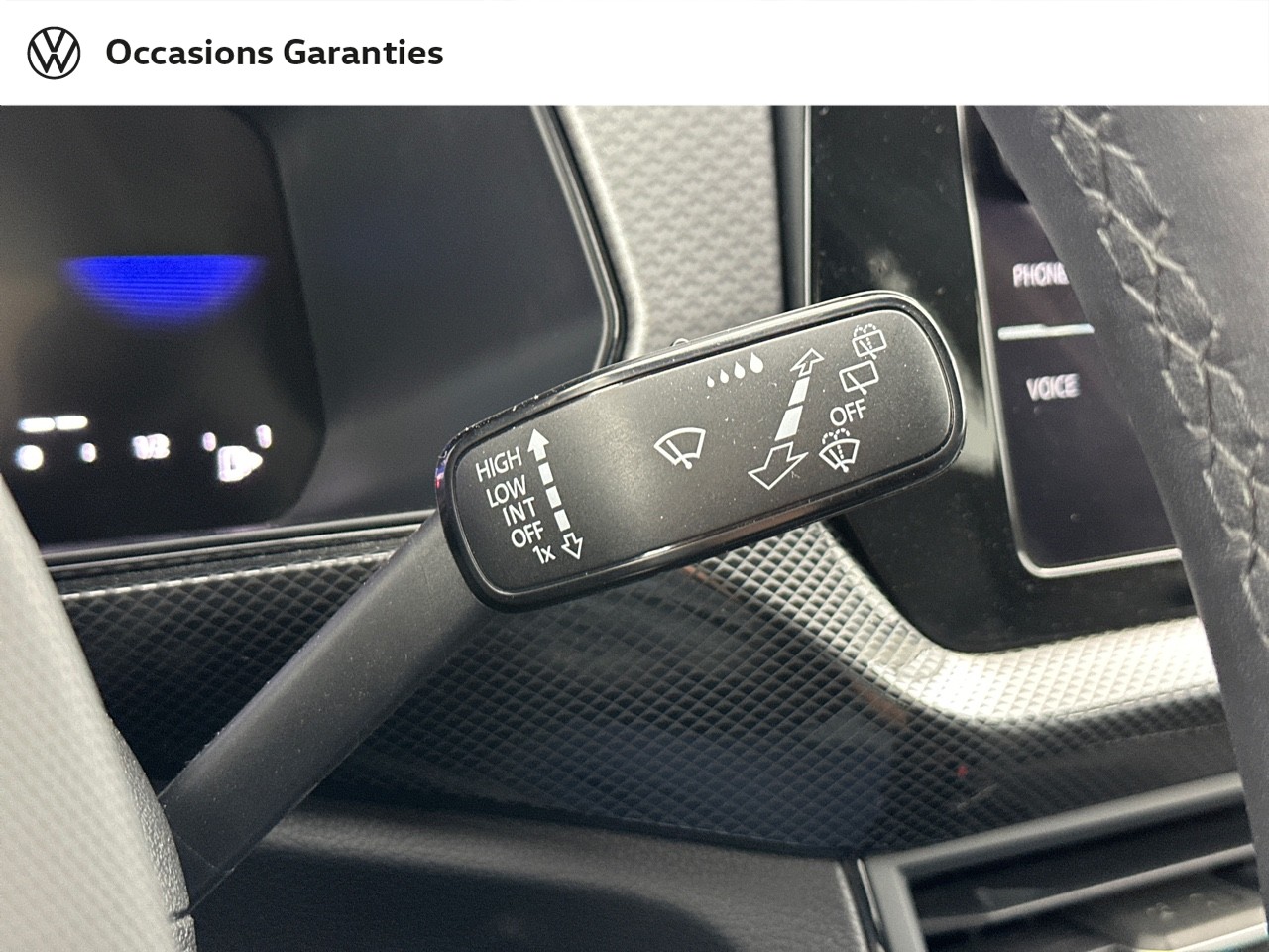 Voitures occasions VOLKSWAGEN T-CROSS Life Paris