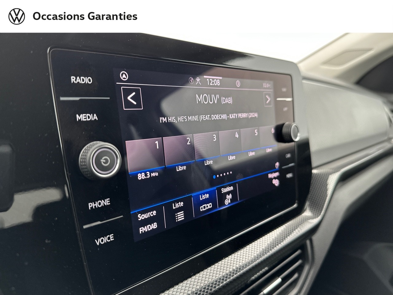 Voitures occasions VOLKSWAGEN T-CROSS Life Paris