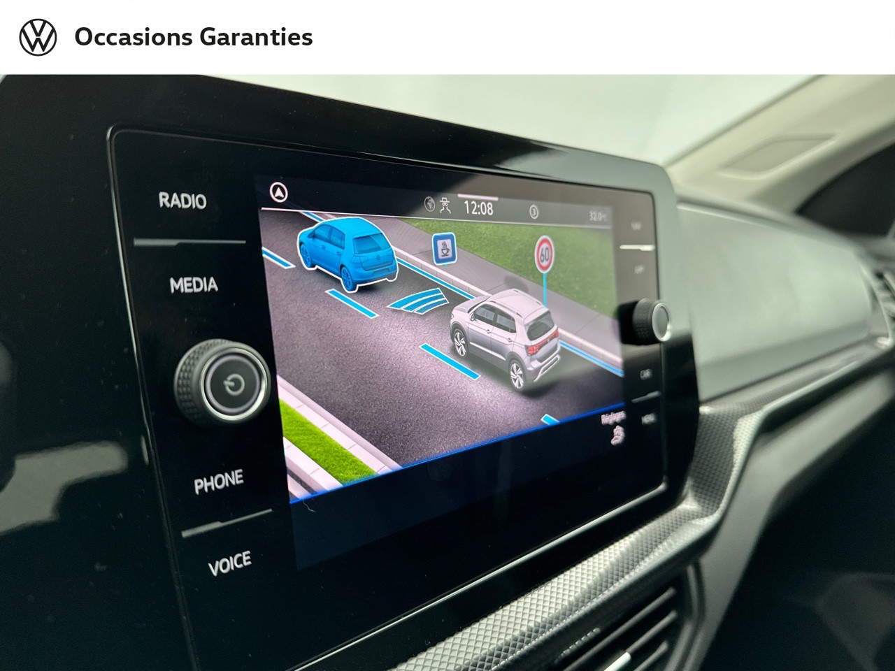 Voitures occasions VOLKSWAGEN T-CROSS Life Paris