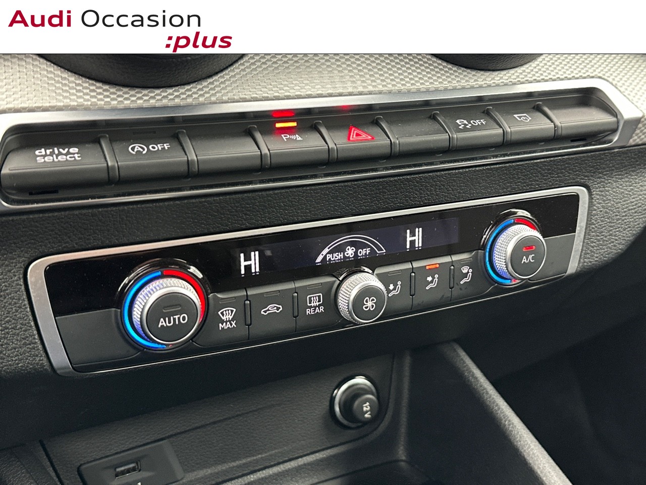 Voitures occasions Audi Q2 Business line Montigny-le-Bretonneux