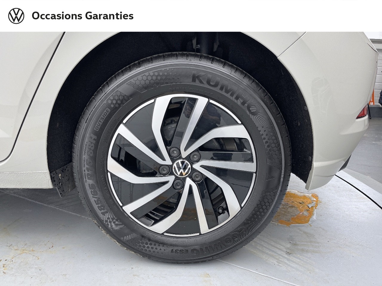Voitures occasions VOLKSWAGEN POLO Life Orvault
