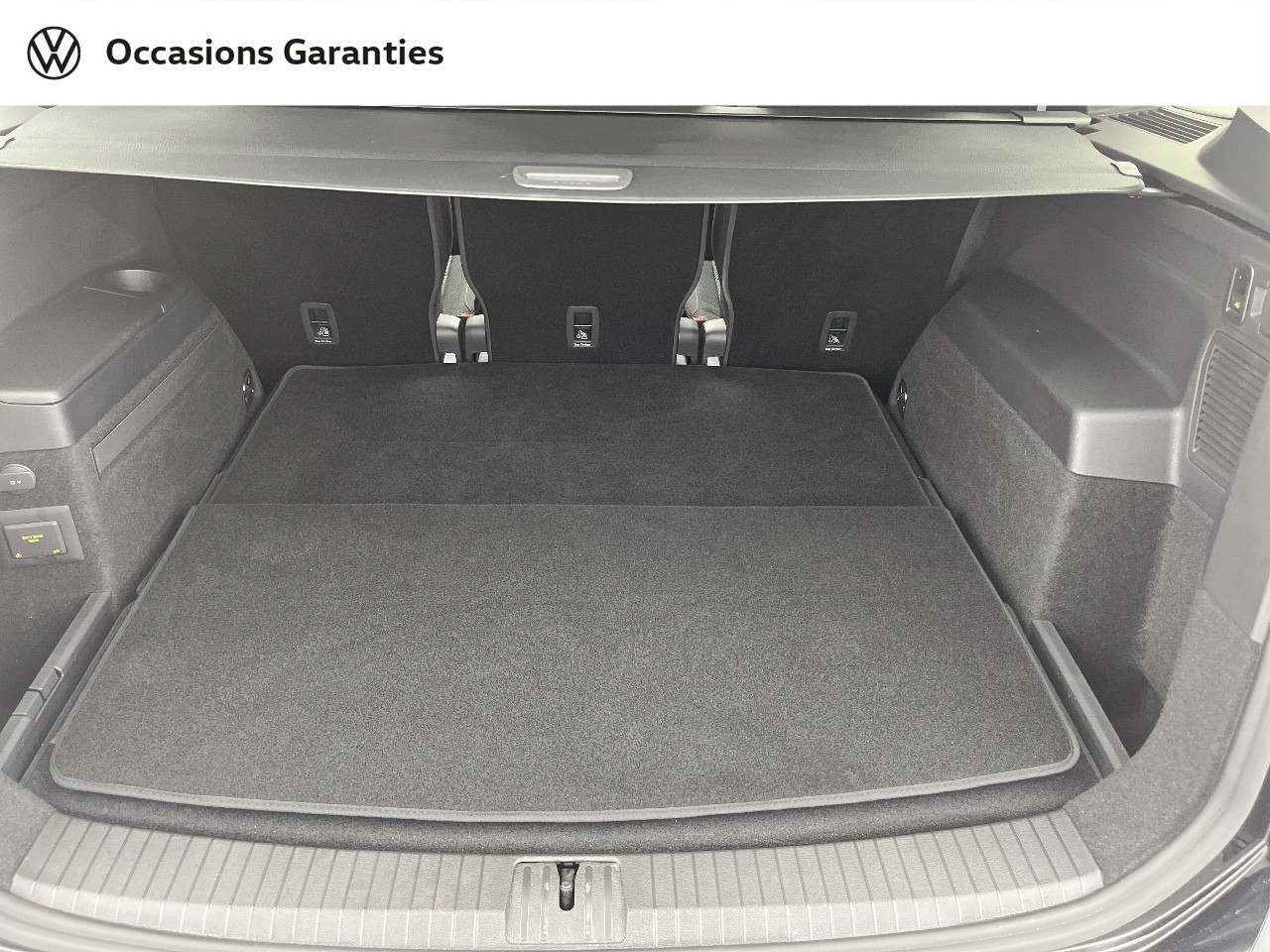 Voitures occasions VOLKSWAGEN TOURAN VW Edition Orvault