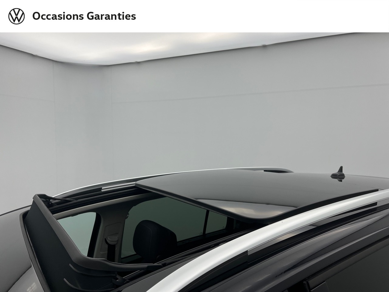 Voitures occasions VOLKSWAGEN TOURAN VW Edition Orvault