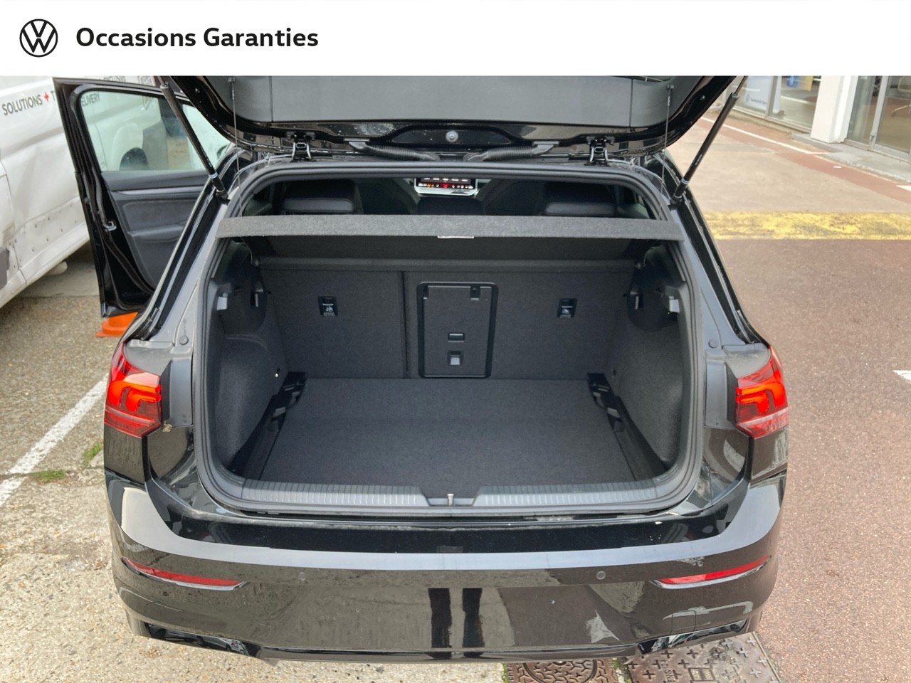 Voitures occasions VOLKSWAGEN GOLF R-Line Villemomble