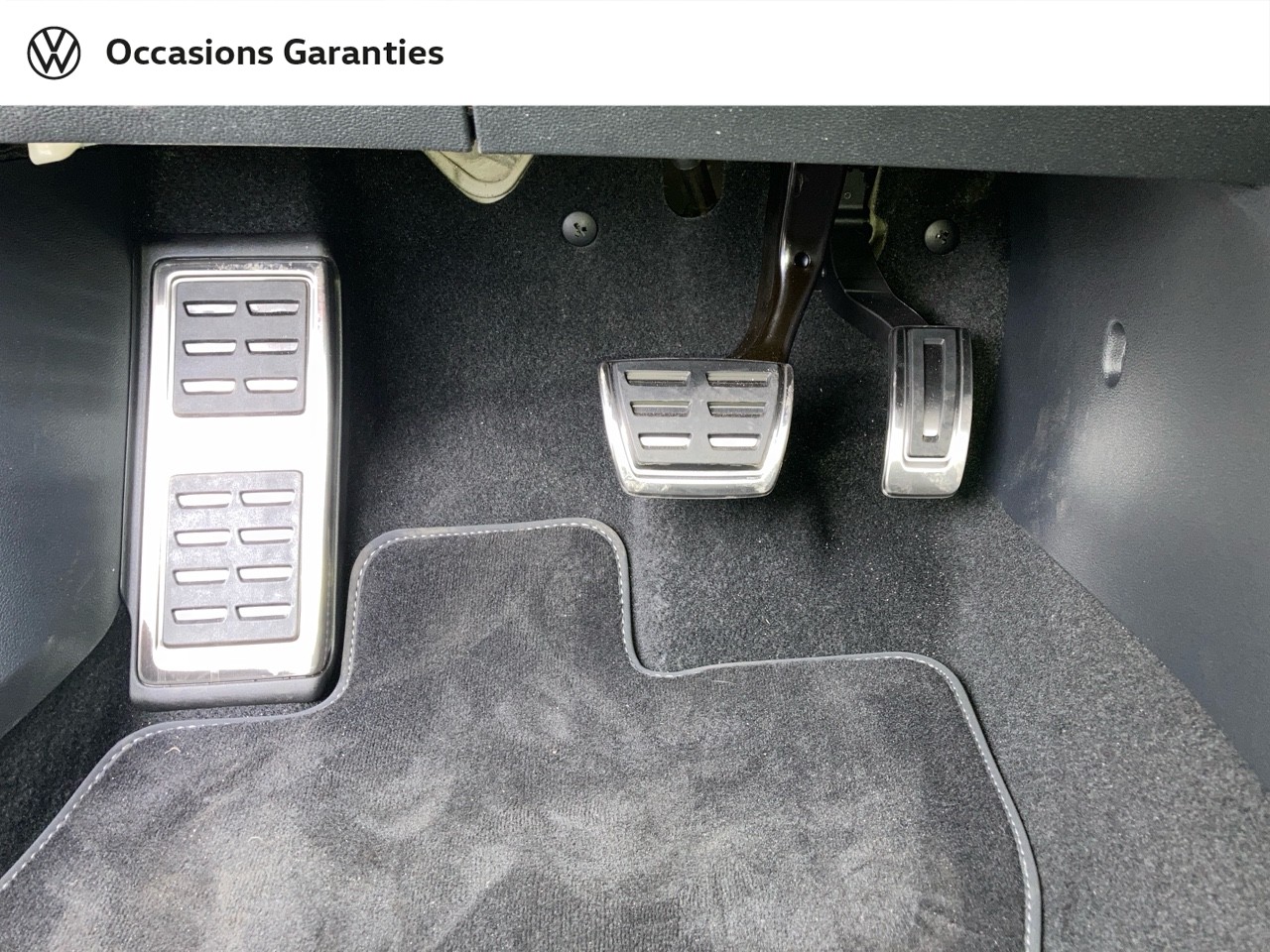 Voitures occasions VOLKSWAGEN GOLF R-Line Villemomble