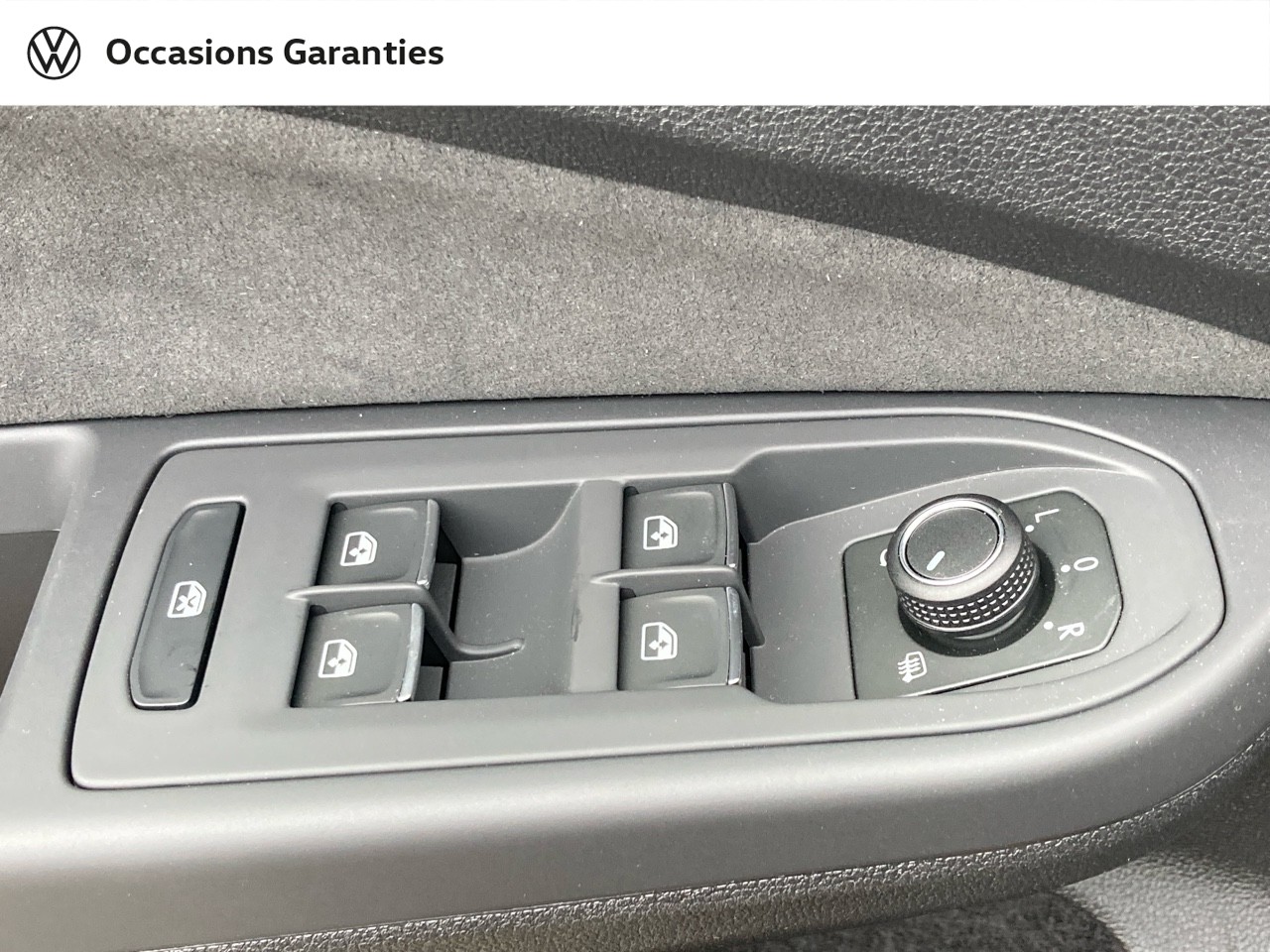 Voitures occasions VOLKSWAGEN GOLF R-Line Villemomble