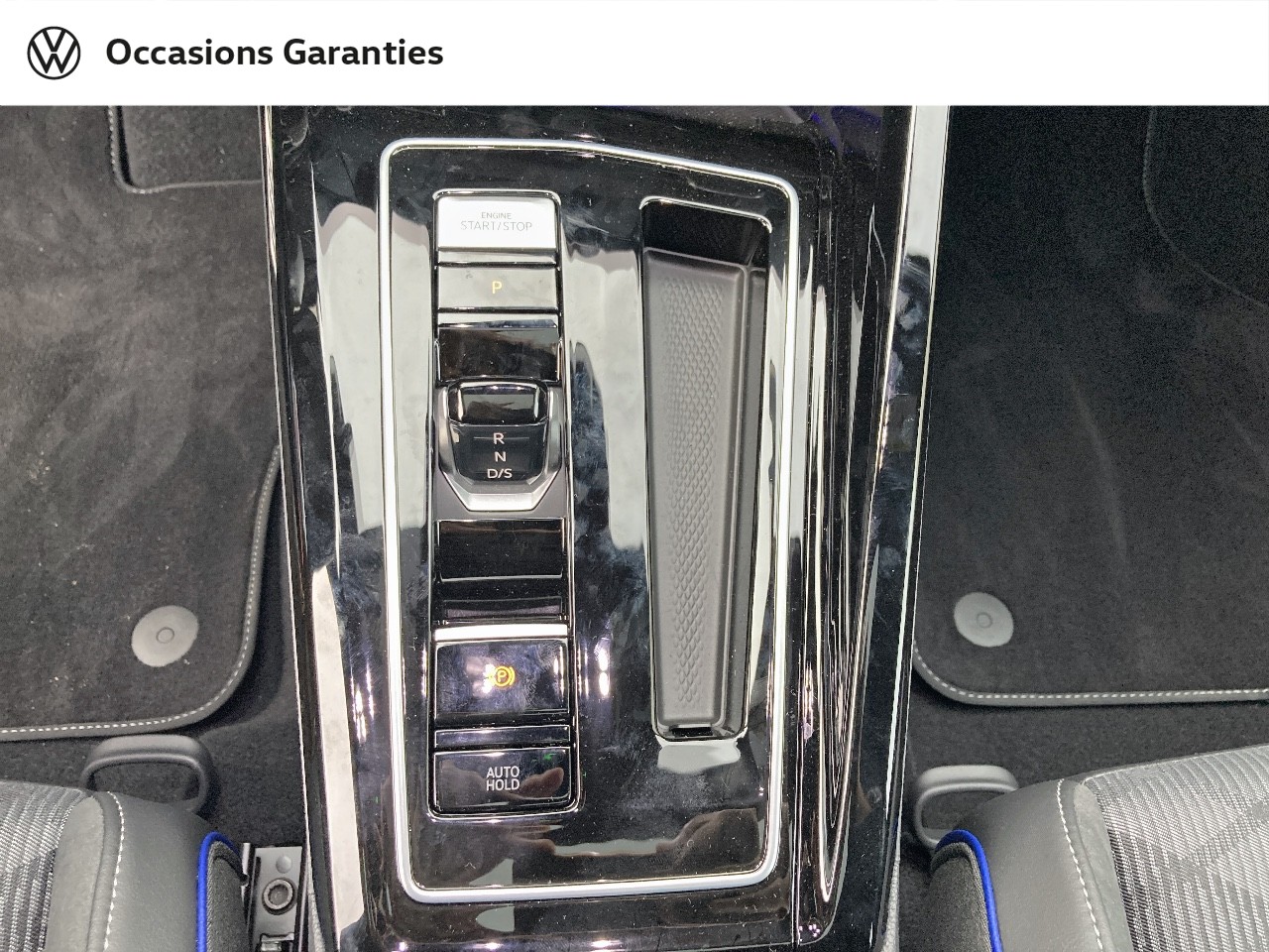 Voitures occasions VOLKSWAGEN GOLF R-Line Villemomble