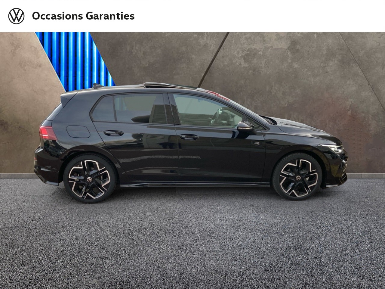 Voitures occasions VOLKSWAGEN GOLF R-Line Villemomble