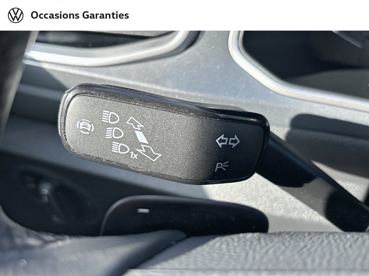 Voitures occasions VOLKSWAGEN T-ROC Style Lens