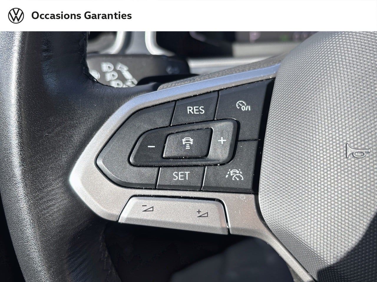 Voitures occasions VOLKSWAGEN T-ROC Style Lens