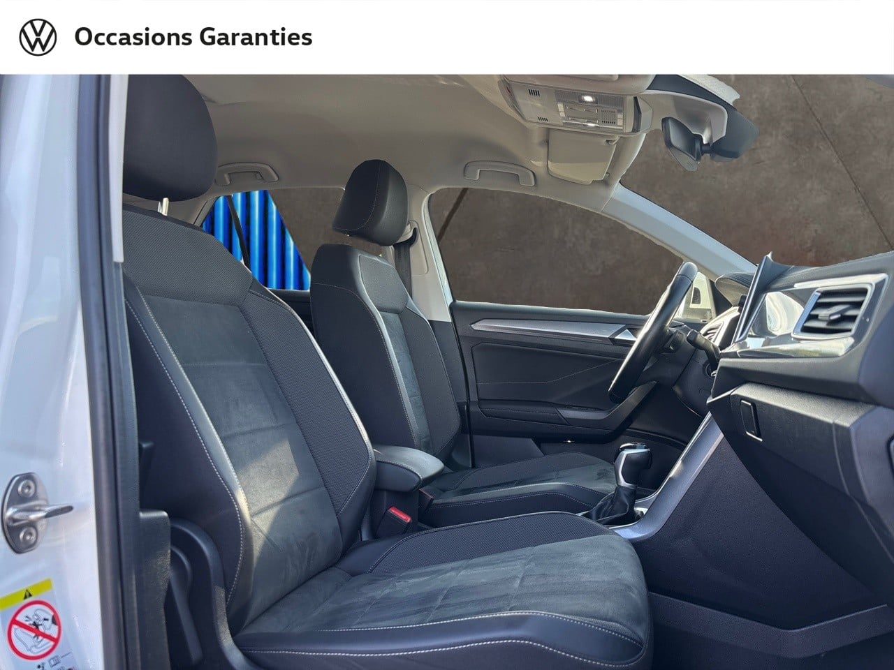 Voitures occasions VOLKSWAGEN T-ROC Style Lens