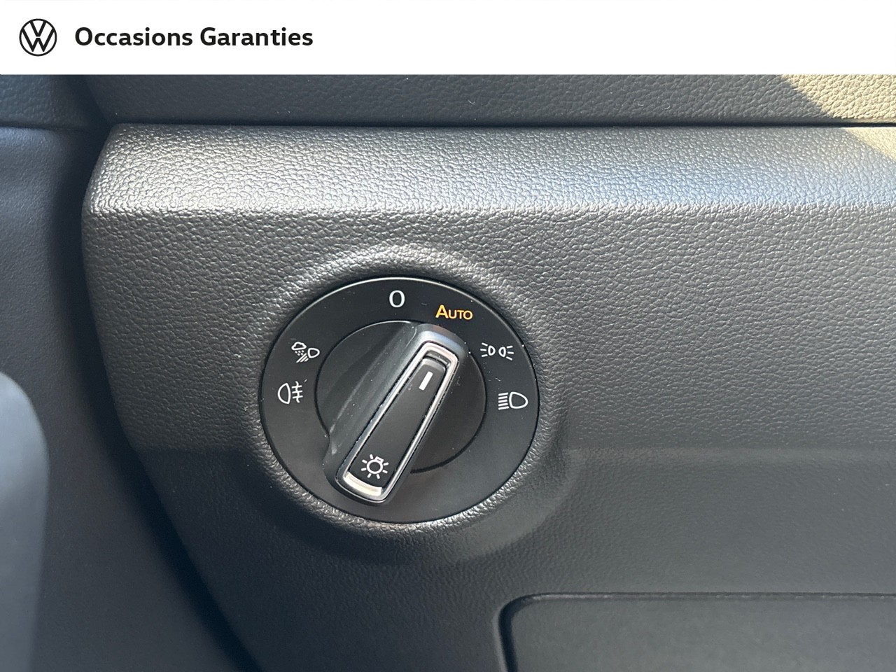 Voitures occasions VOLKSWAGEN T-ROC Style Lens