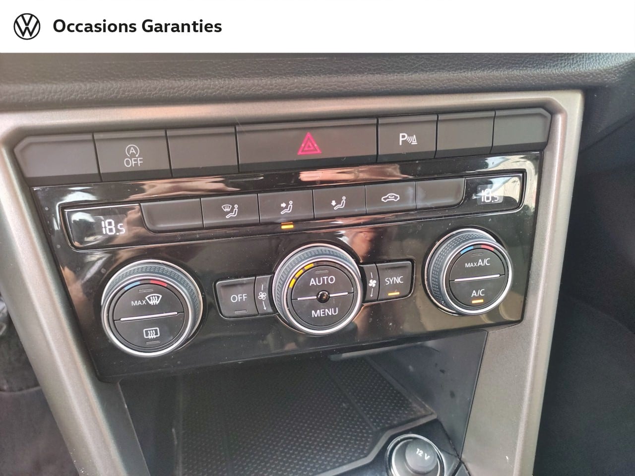 Voitures occasions VOLKSWAGEN T-ROC Lounge Orvault