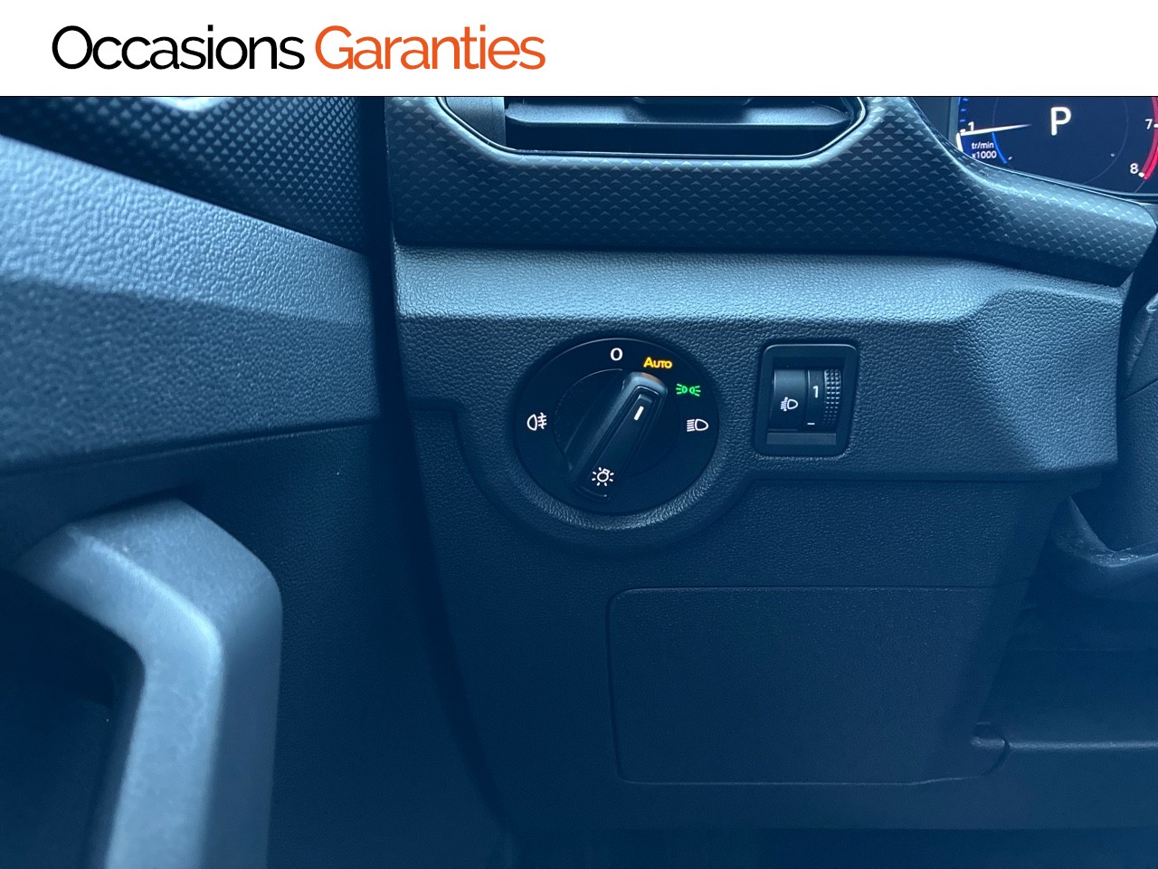 Voitures occasions VOLKSWAGEN T-CROSS Life Tech Clermont-Ferrand