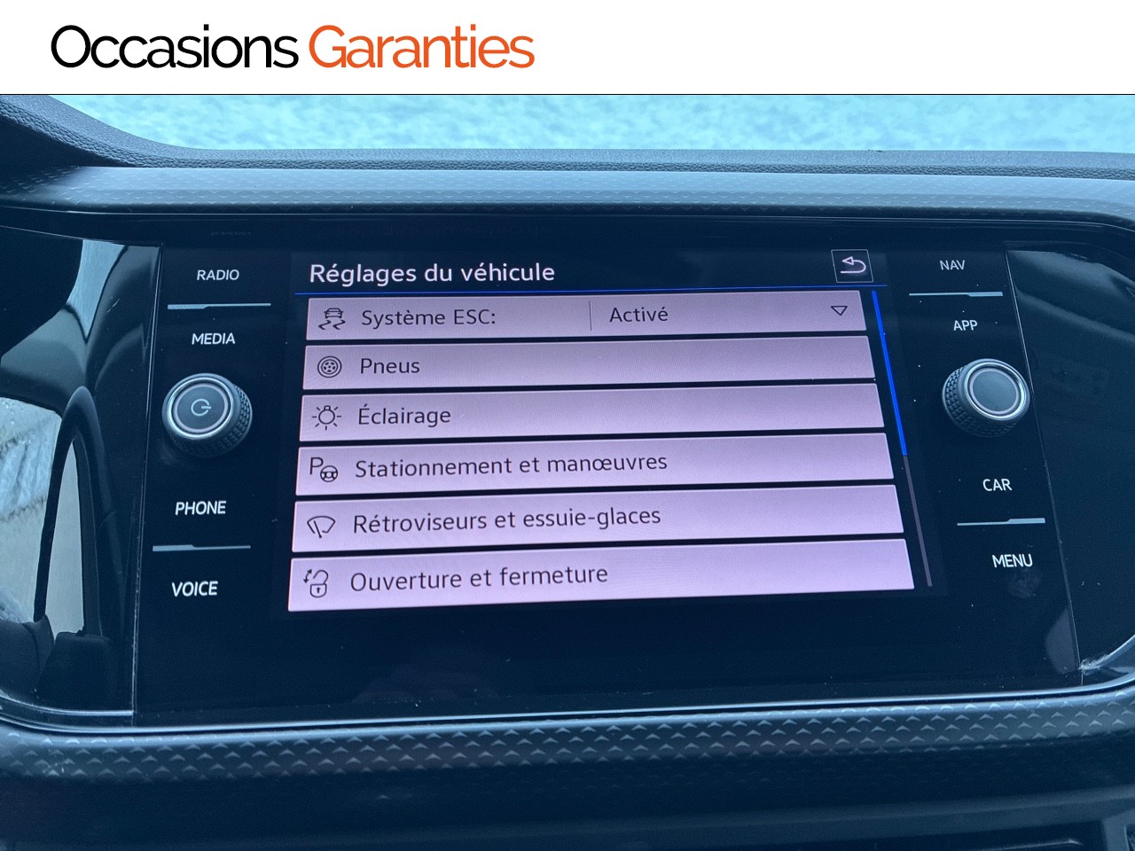 Voitures occasions VOLKSWAGEN T-CROSS Life Tech Clermont-Ferrand