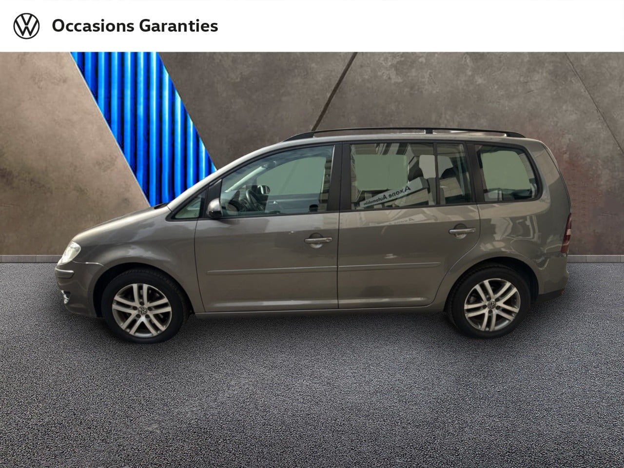 Voitures occasions VOLKSWAGEN TOURAN Confort Paris
