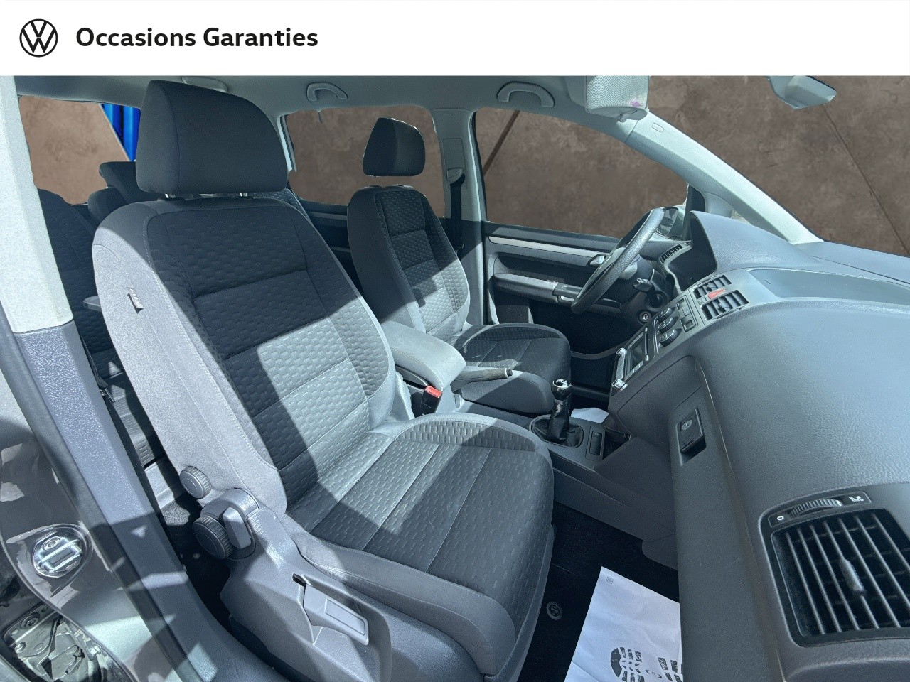 Voitures occasions VOLKSWAGEN TOURAN Confort Paris