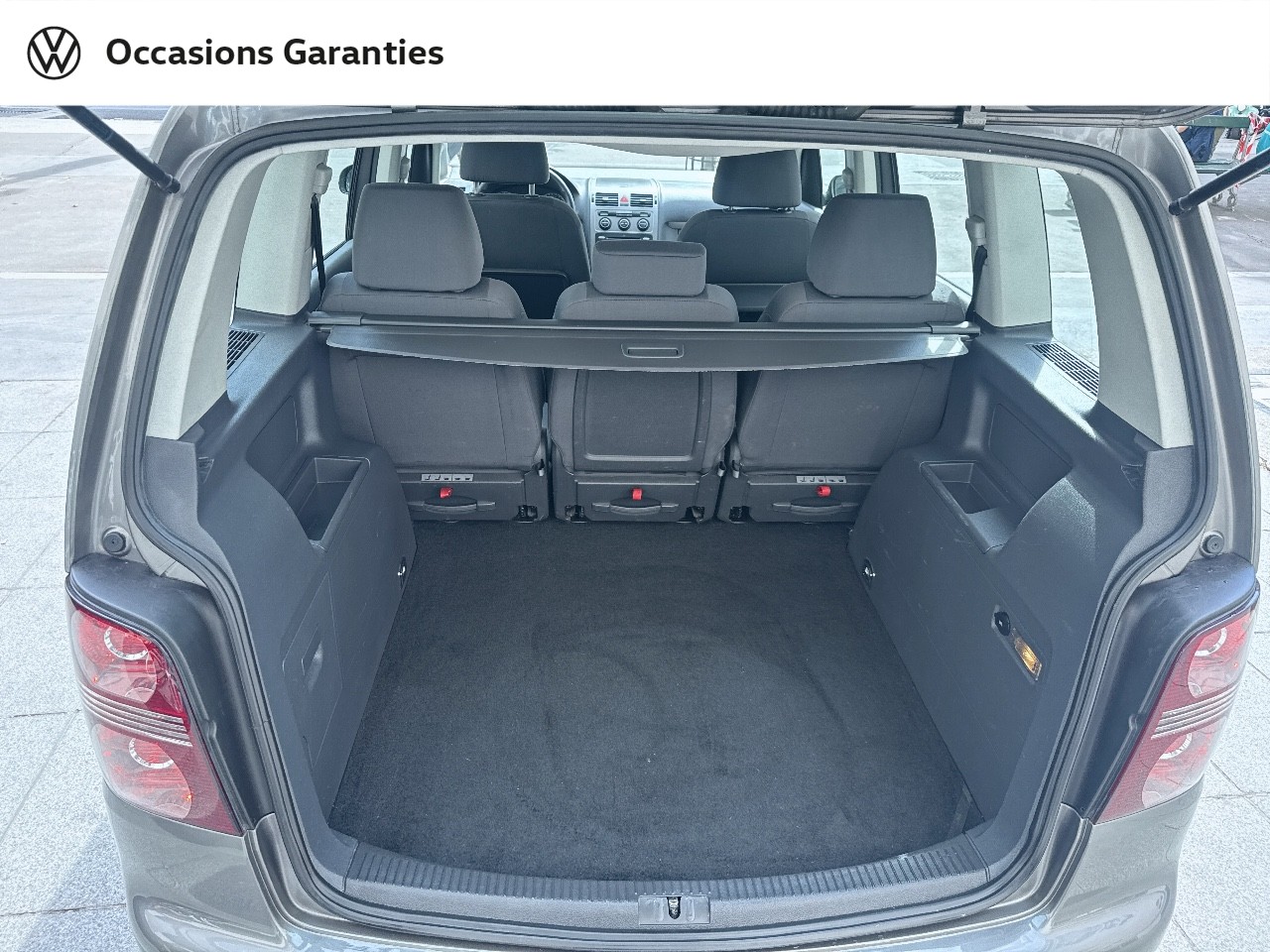 Voitures occasions VOLKSWAGEN TOURAN Confort Paris