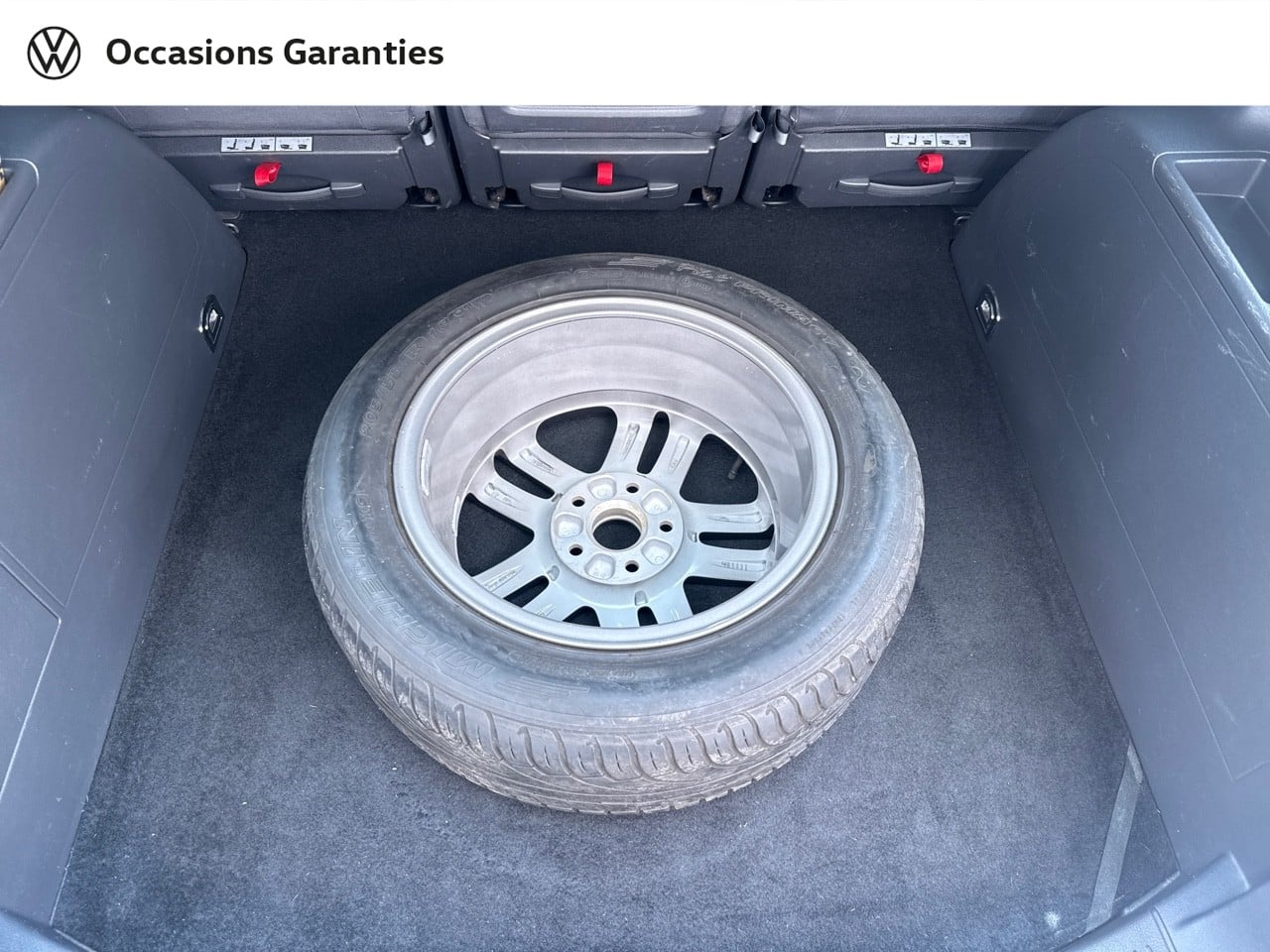 Voitures occasions VOLKSWAGEN TOURAN Confort Paris