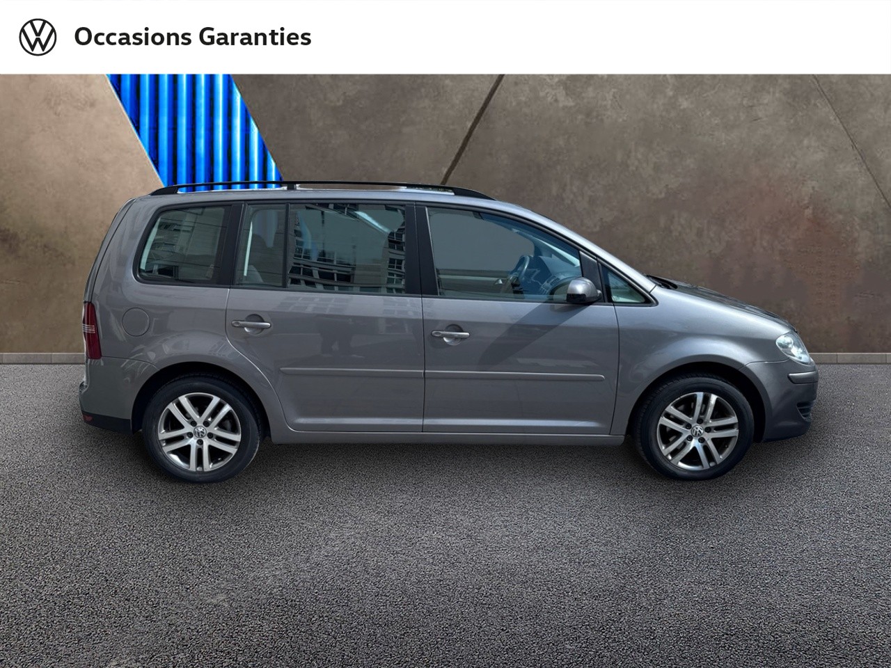 Voitures occasions VOLKSWAGEN TOURAN Confort Paris
