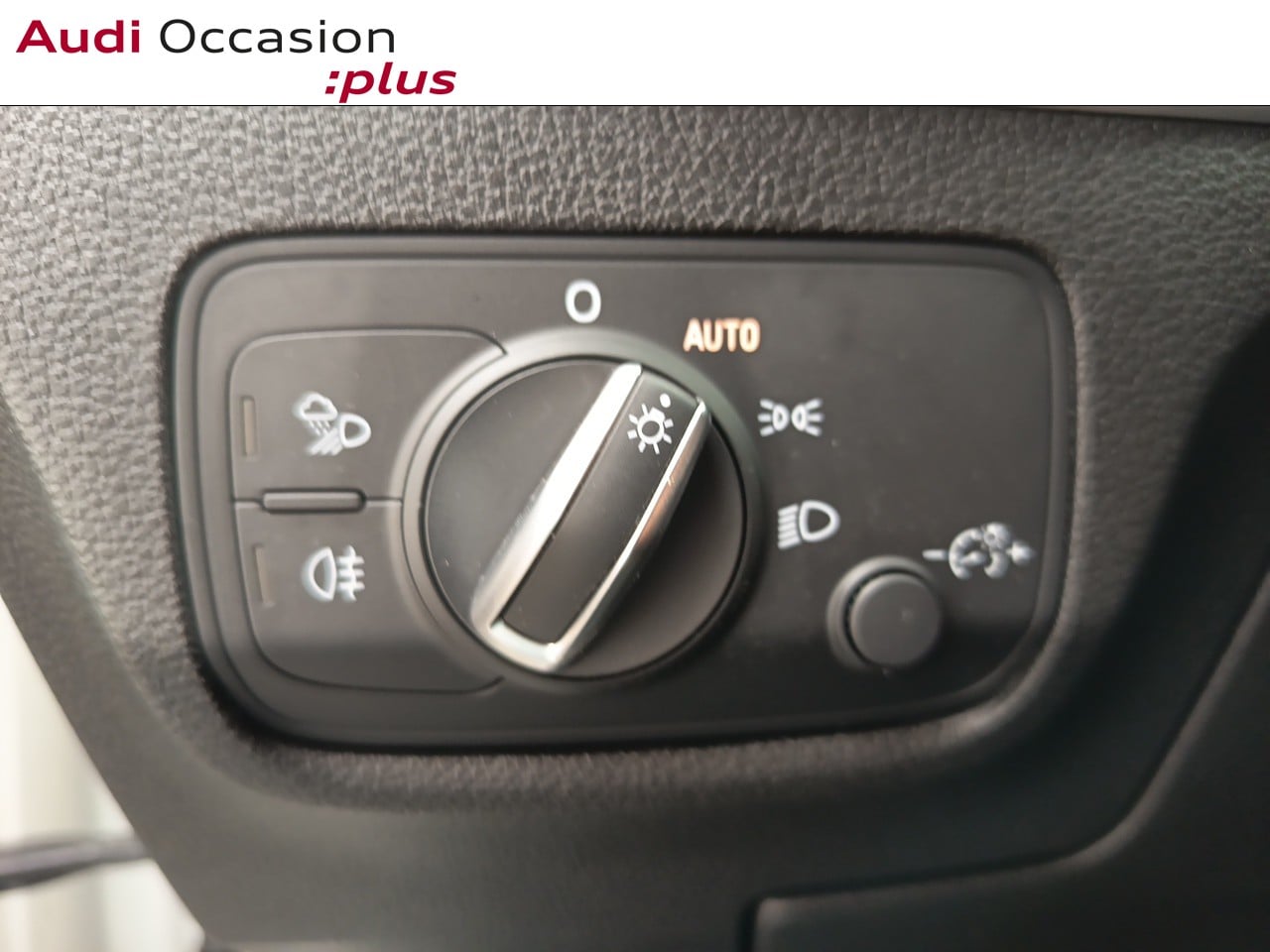 Voitures occasions Audi Q2 S line Laxou