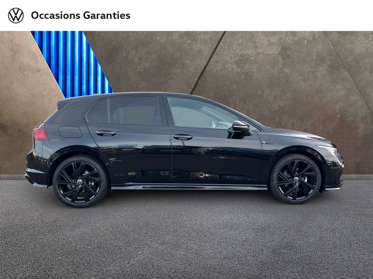 Voitures occasions VOLKSWAGEN GOLF R-Line Rezé