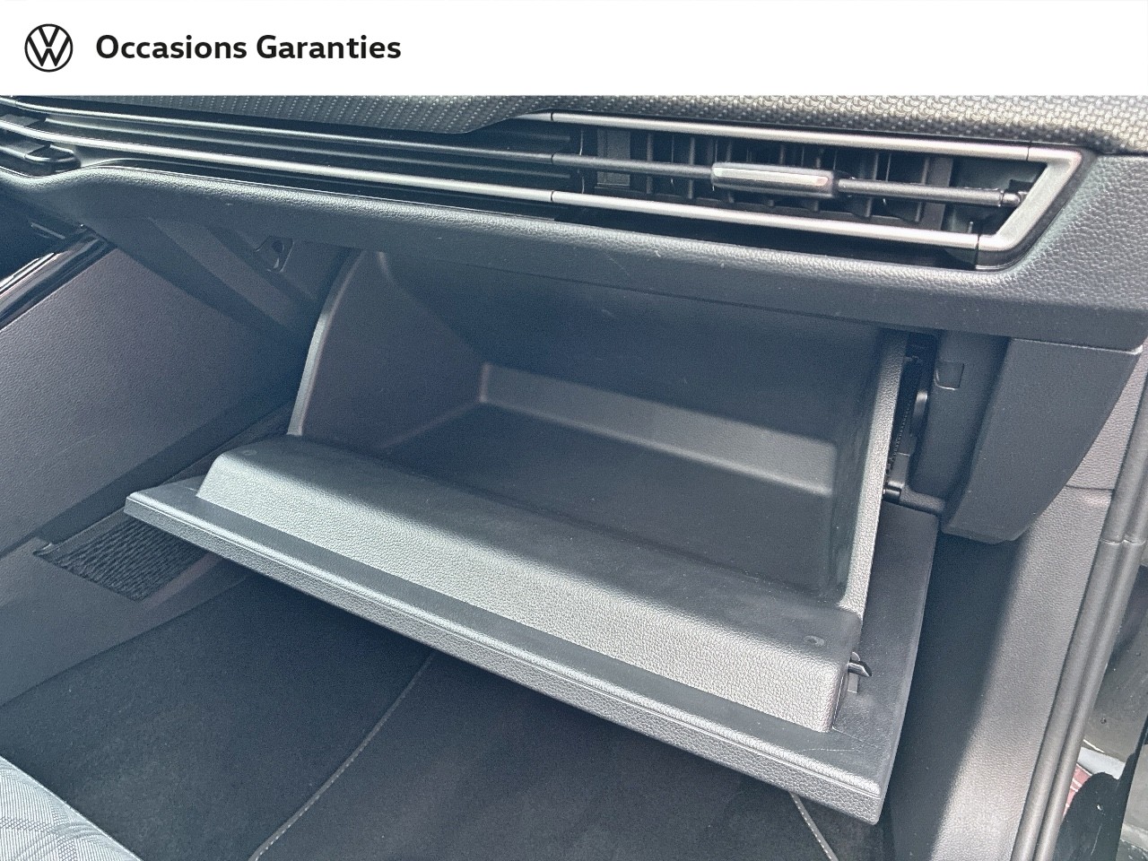 Voitures occasions VOLKSWAGEN GOLF R-Line Rezé