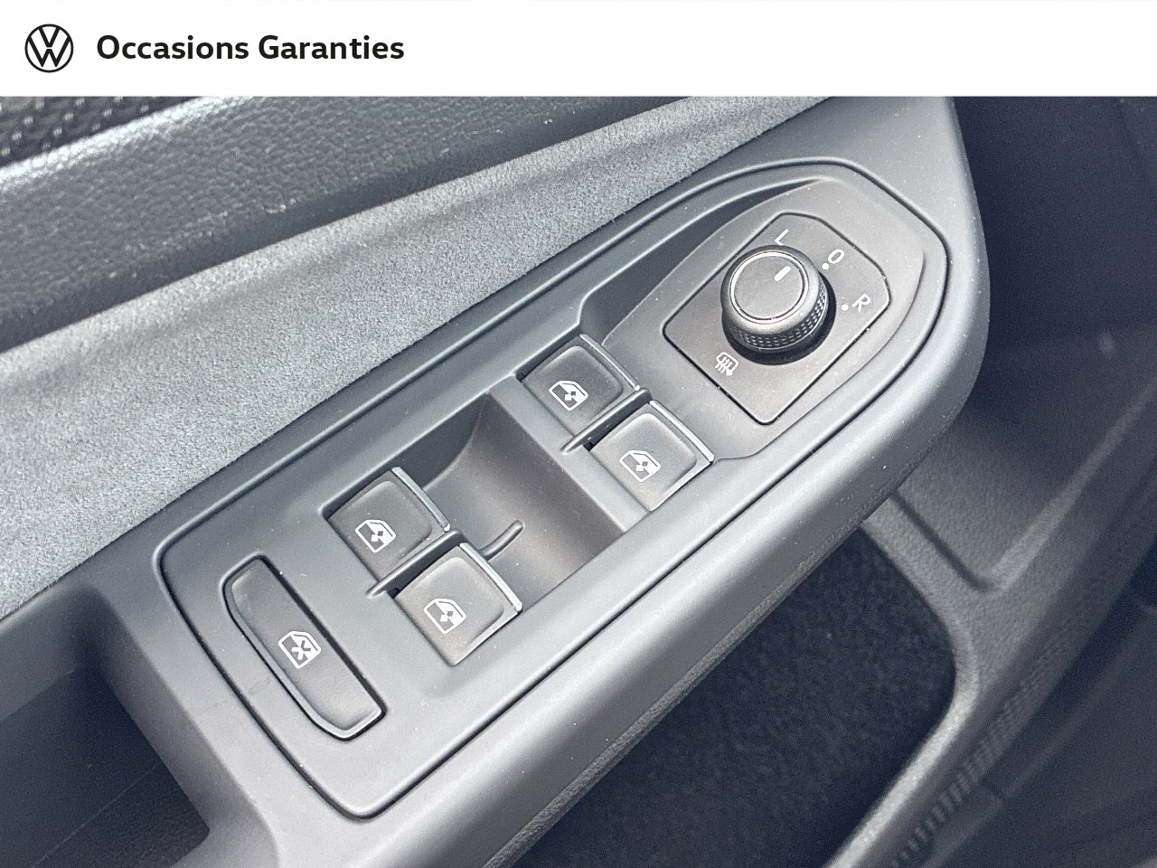 Voitures occasions VOLKSWAGEN GOLF R-Line Rezé