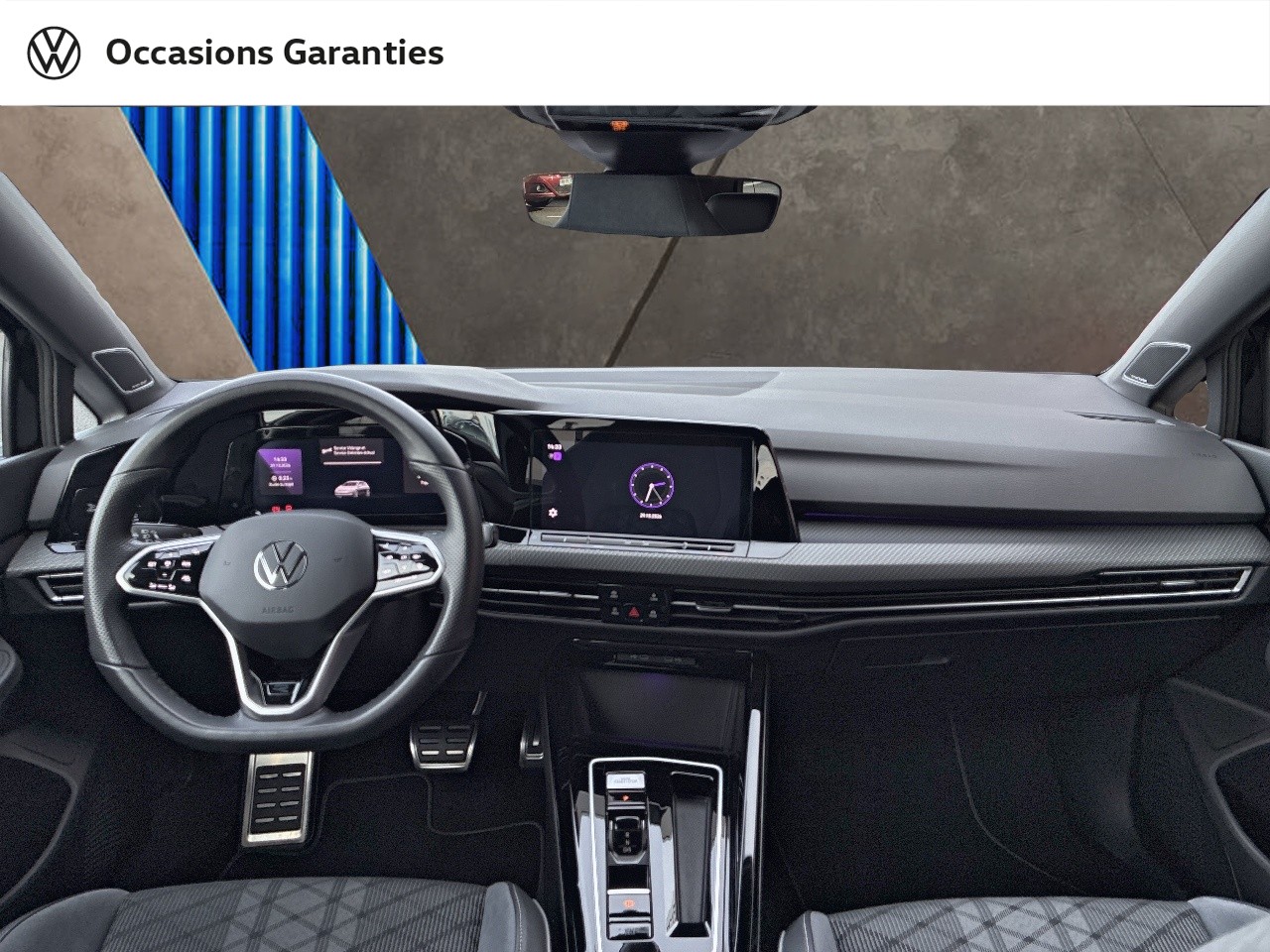 Voitures occasions VOLKSWAGEN GOLF R-Line Rezé