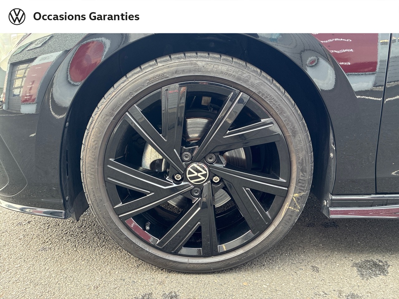 Voitures occasions VOLKSWAGEN GOLF R-Line Rezé