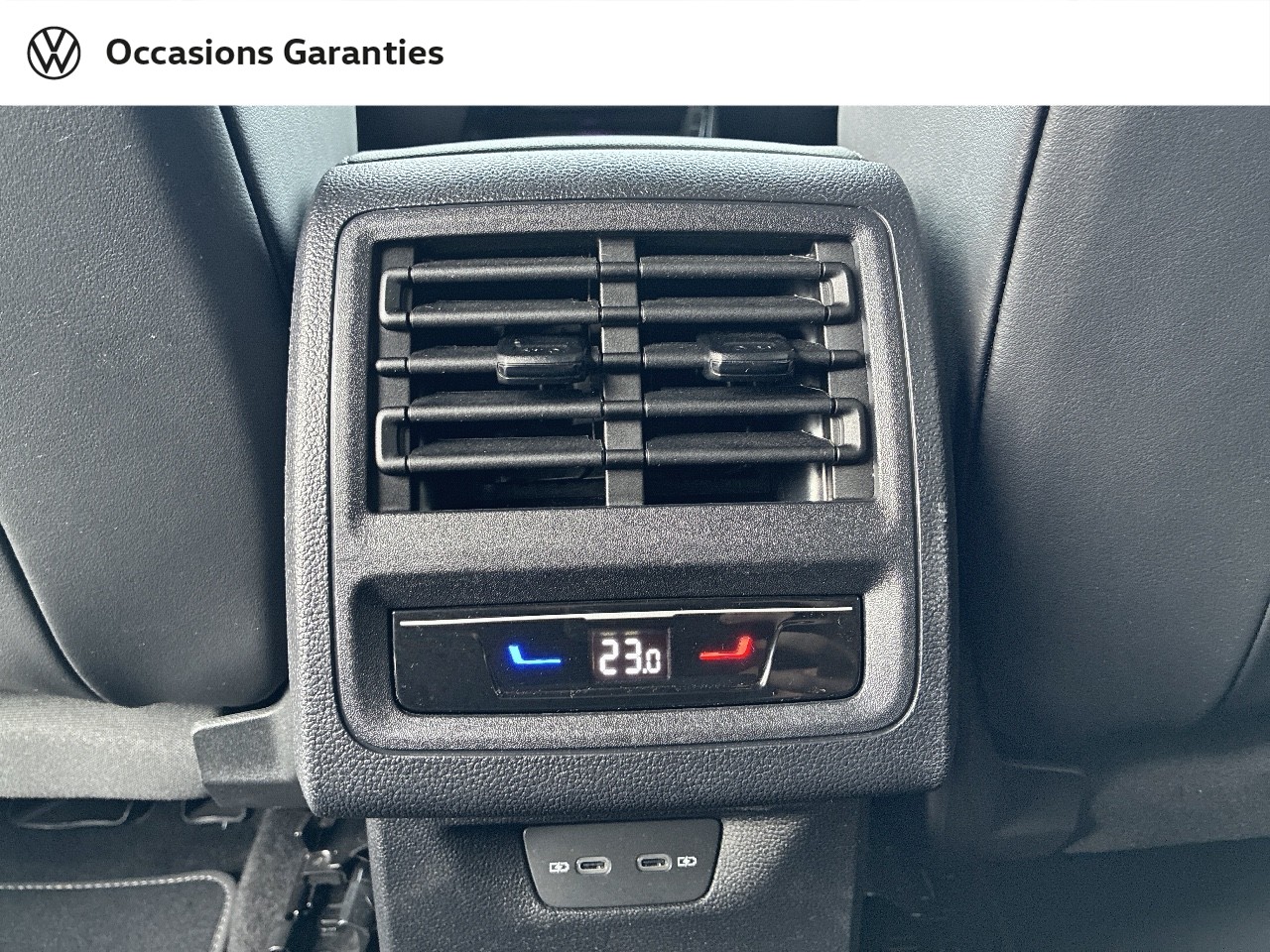 Voitures occasions VOLKSWAGEN GOLF R-Line Rezé