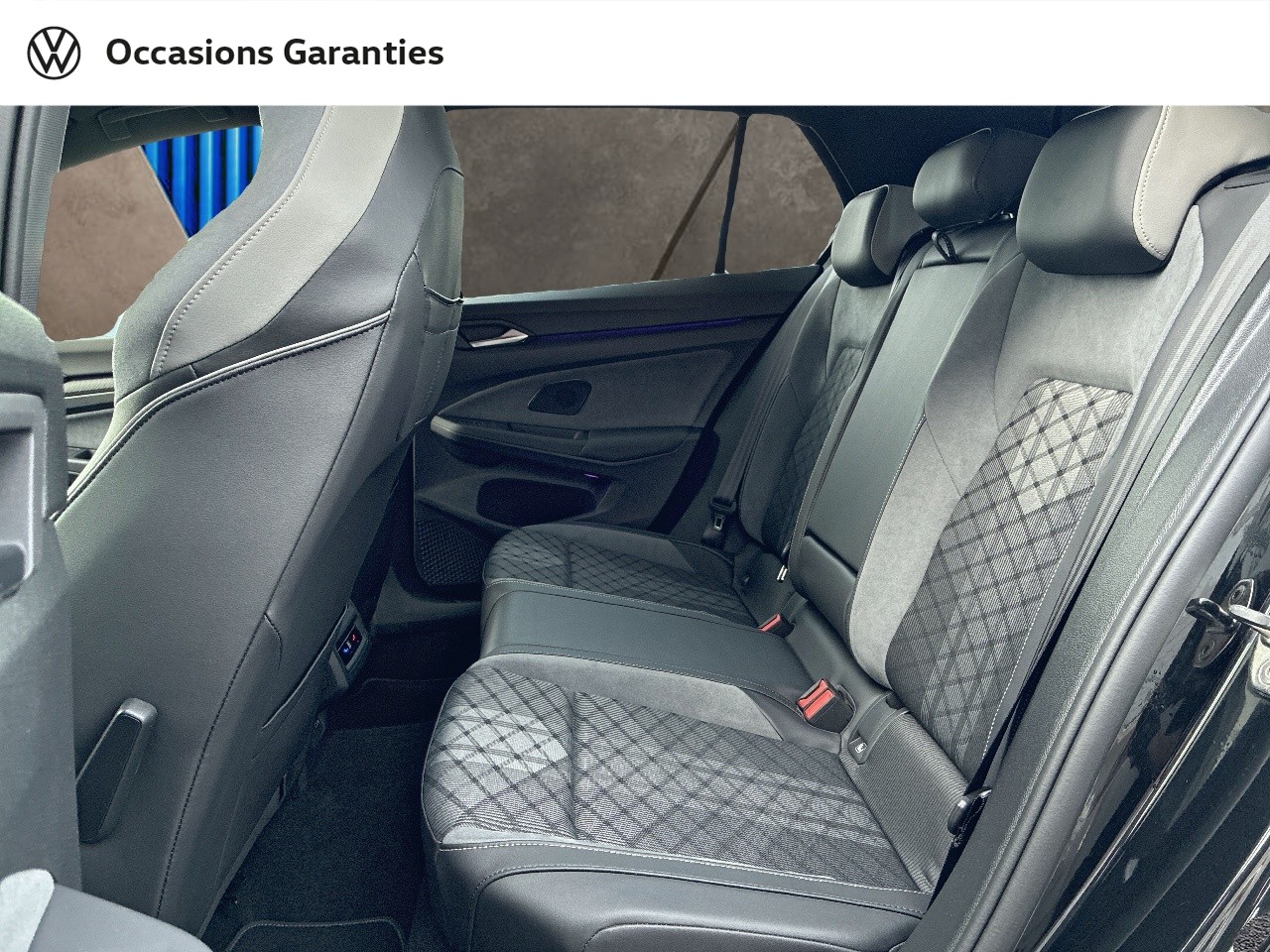 Voitures occasions VOLKSWAGEN GOLF R-Line Rezé