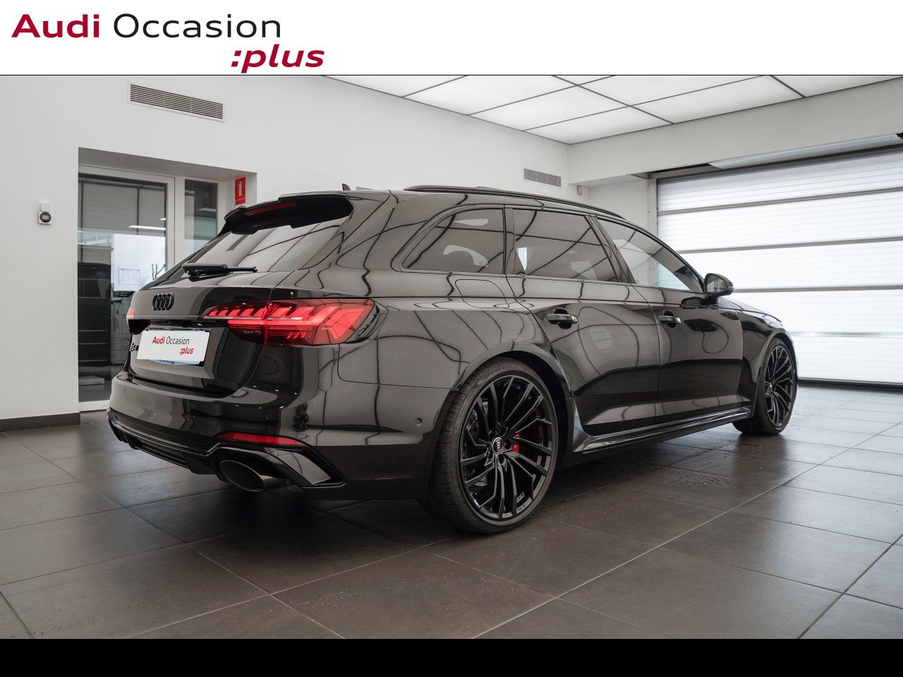 Voitures occasions Audi RS4 Avant Base Montigny-le-Bretonneux