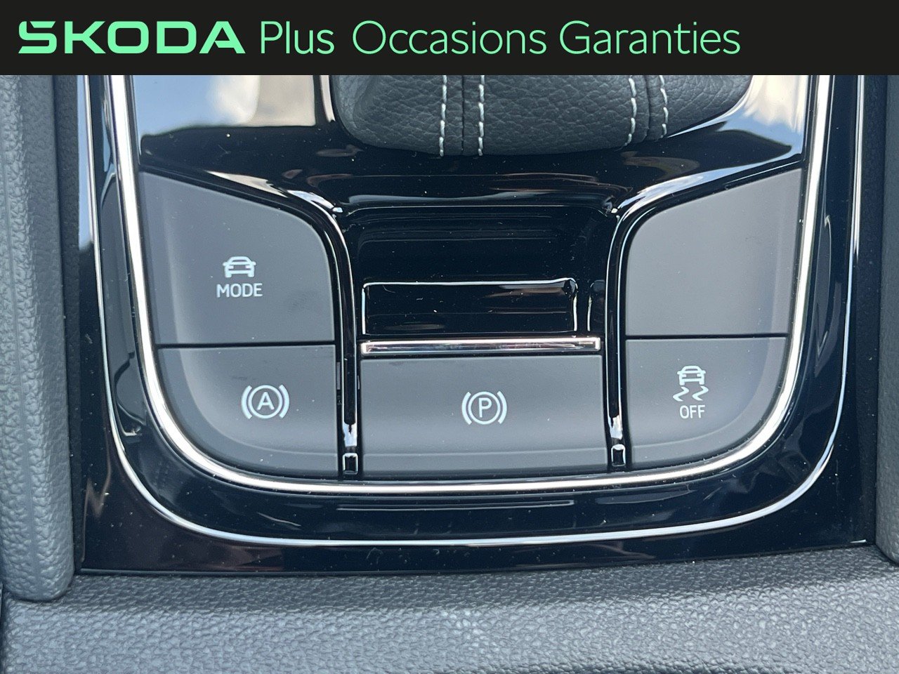 Voitures occasions ŠKODA KAROQ Sportline Vezin-le-Coquet
