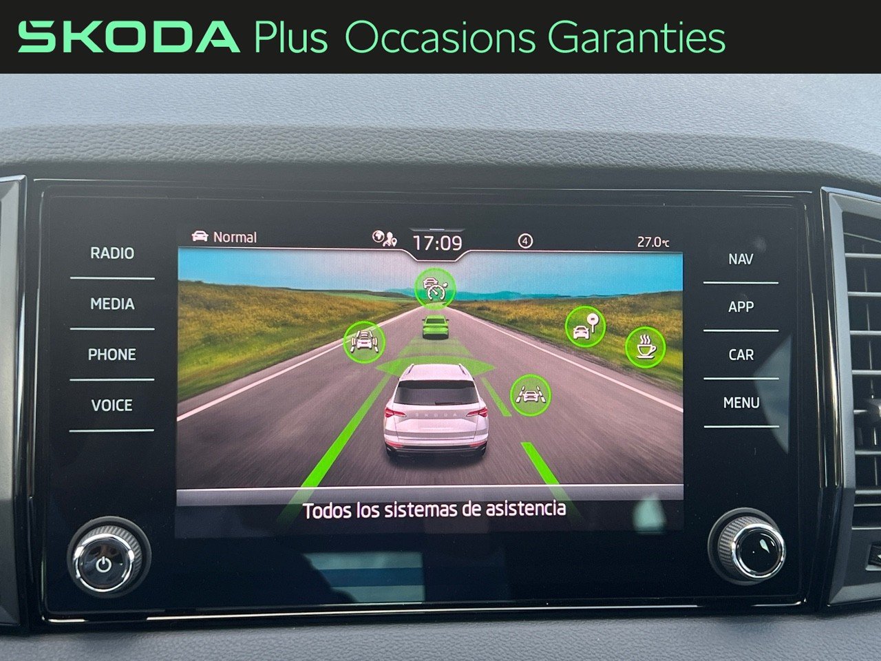Voitures occasions ŠKODA KAROQ Sportline Vezin-le-Coquet