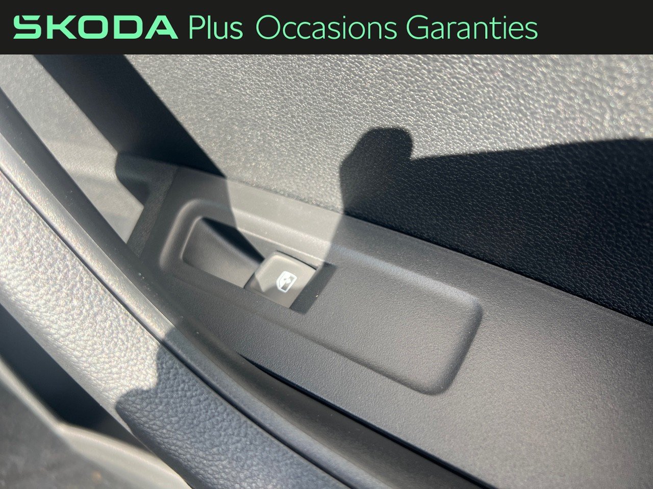 Voitures occasions ŠKODA KAROQ Sportline Vezin-le-Coquet