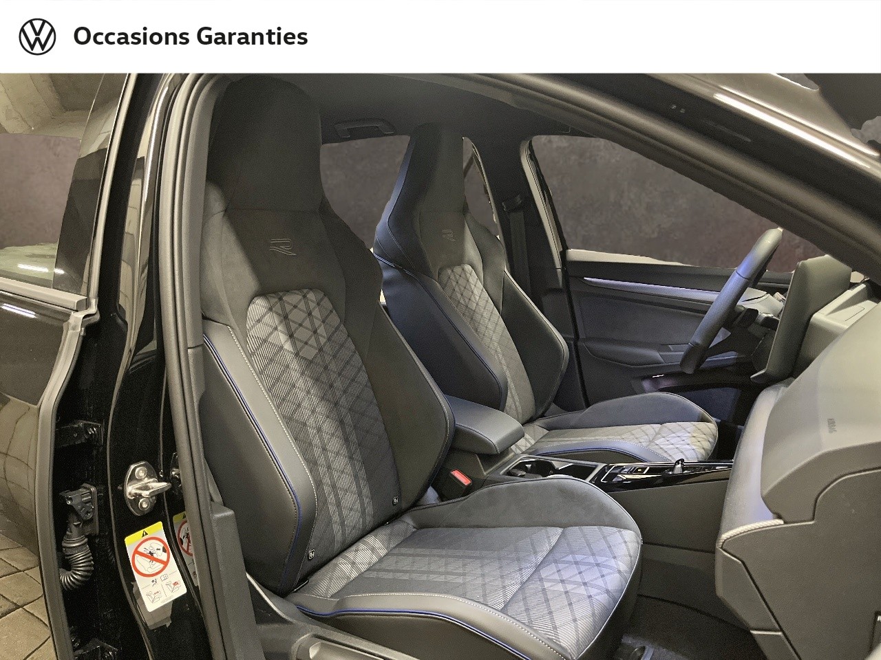 Voitures occasions VOLKSWAGEN GOLF R-Line Paris