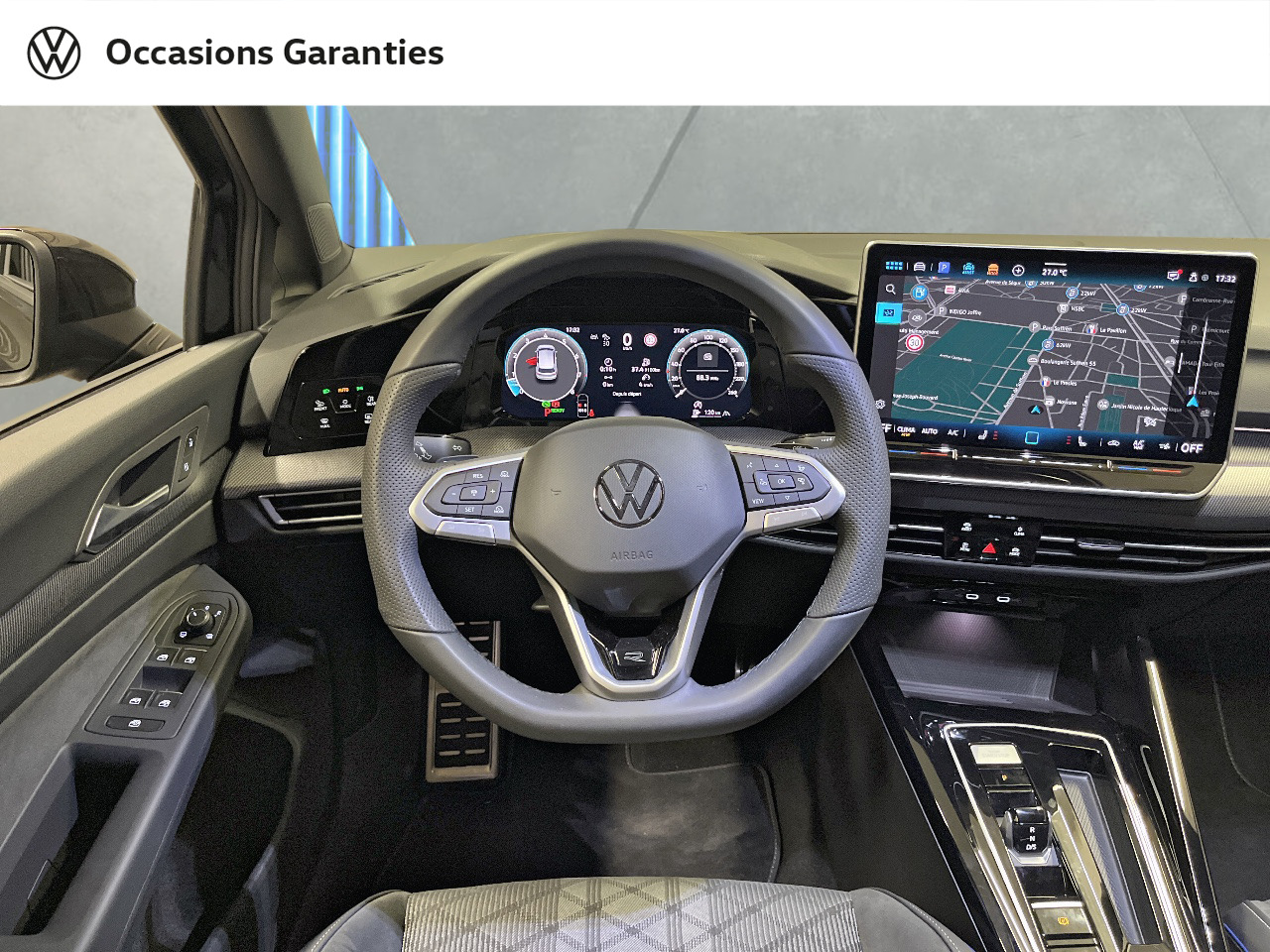 Voitures occasions VOLKSWAGEN GOLF R-Line Paris