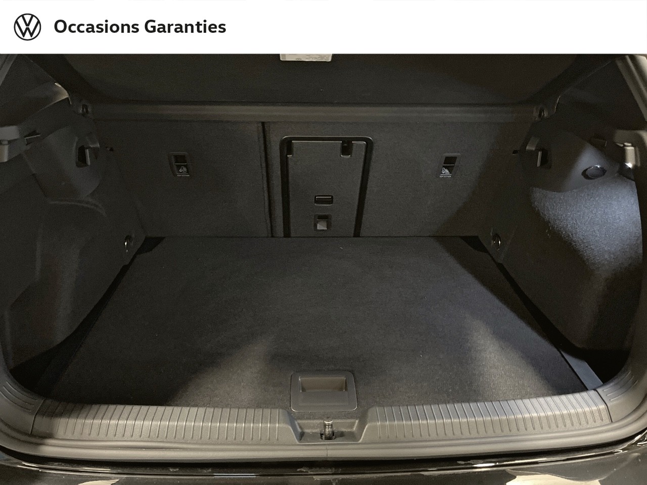 Voitures occasions VOLKSWAGEN GOLF R-Line Paris